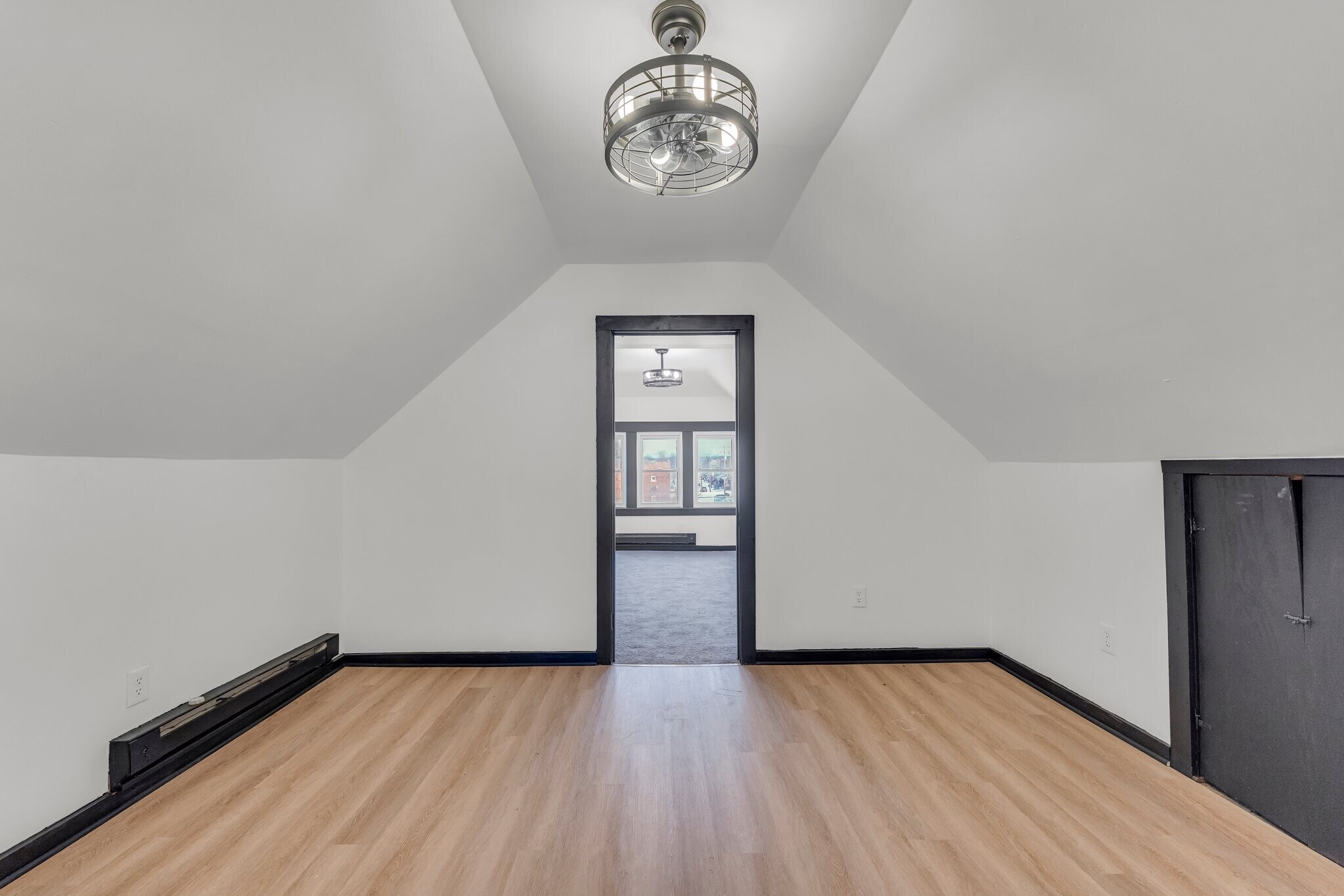 Building Photo - 246 E 156th St