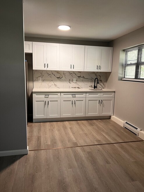 Building Photo - 180 Earle St