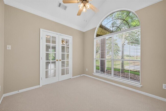 Building Photo - 7914 Loyel Pointe Dr