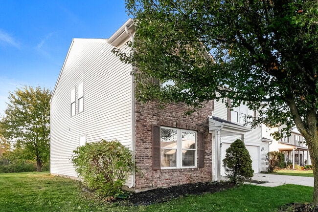 Building Photo - 6058 Amber Valley Ln