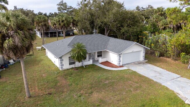 Building Photo - RENT THIS HOME WITH ZERO DEPOSIT