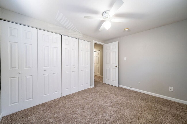 Building Photo - 511 Elsmere St