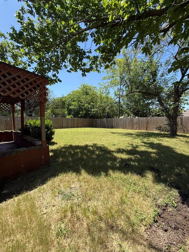 Building Photo - Adorable 3 bedroom, 2 bath home in Aledo