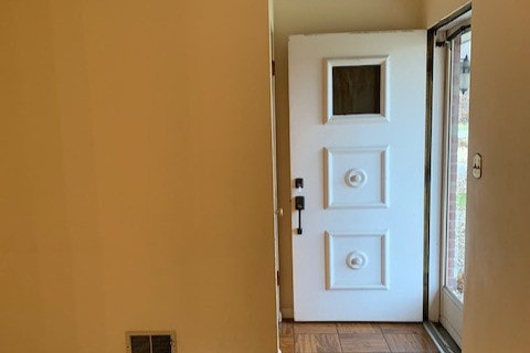 Building Photo - 2111 Clark Ave