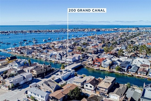 Building Photo - 200 Grand Canal