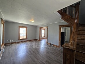 Building Photo - 1311 W 2nd St