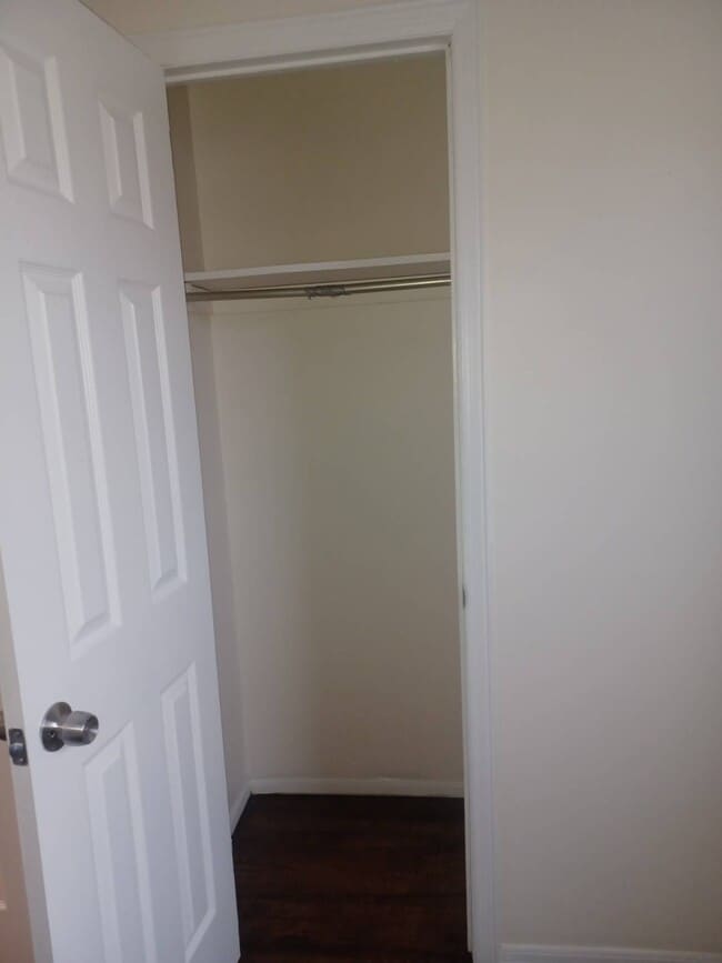 Building Photo - 103-0-103102 102nd St