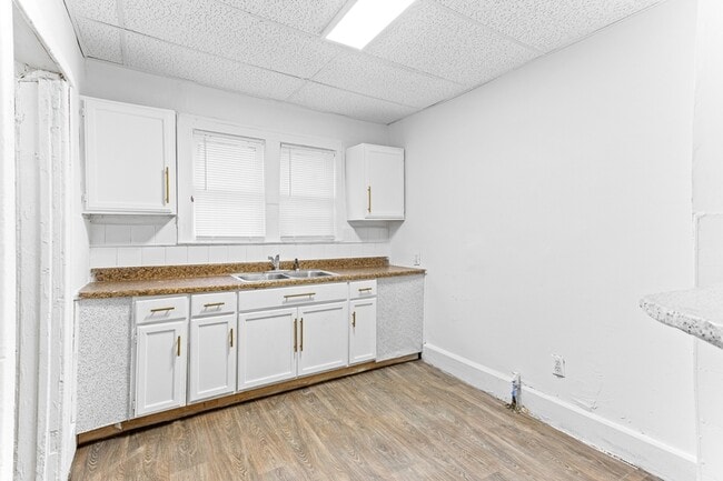 Building Photo - 15379 Monte Vista St