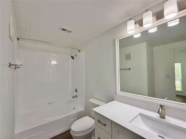 Building Photo - 6740 Windhaven Pkwy
