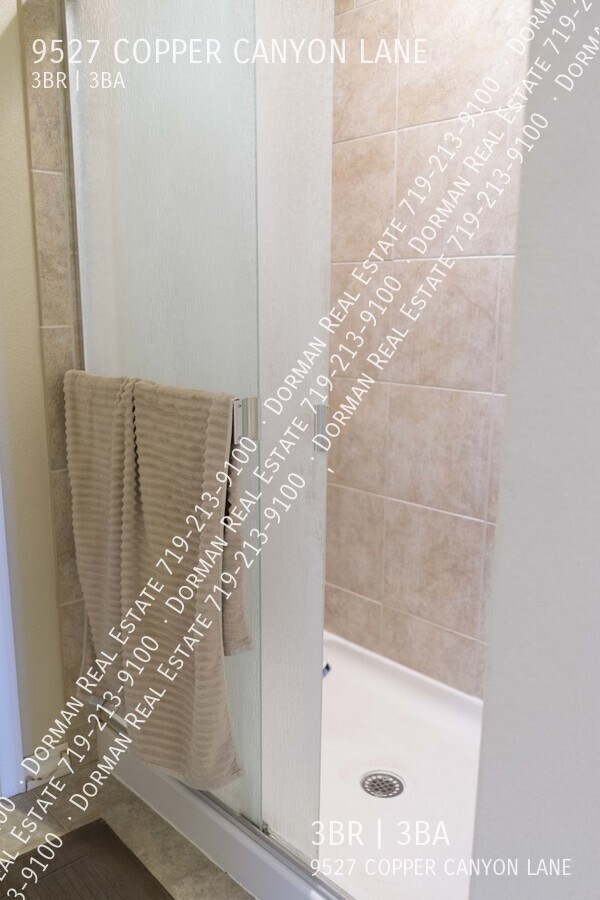 Building Photo - 9527 Copper Canyon Ln