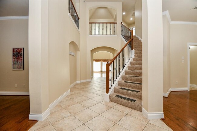 Building Photo - 14210 Mopan Springs Ln