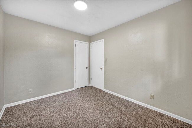 Building Photo - 17 Filmore Ave