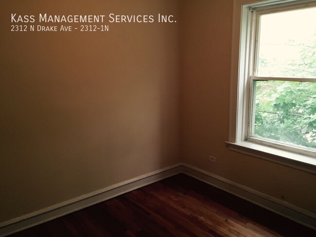 Building Photo - 2312 N Drake Ave