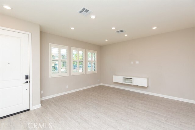 Building Photo - 1095 Delpy View Point