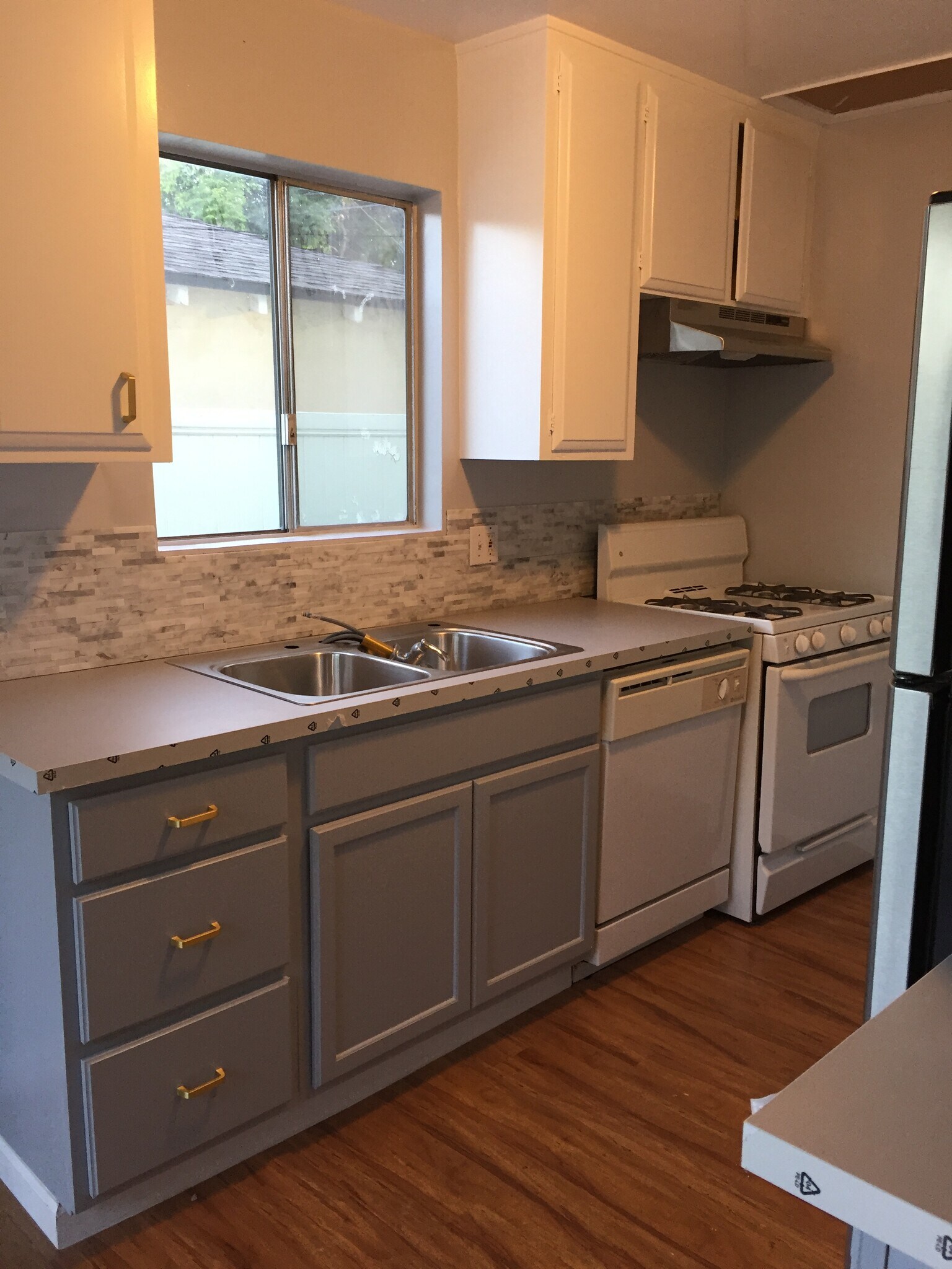 Kitchen - 5529 Cartwright