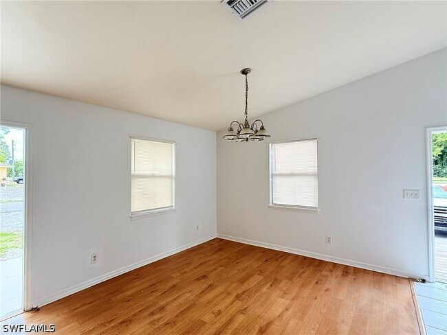 Building Photo - 27501 Playa Del Rey Ln