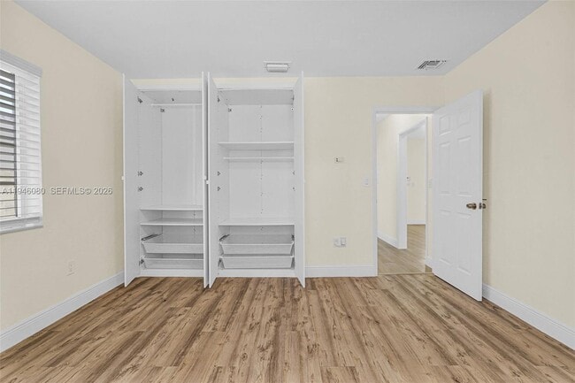 Building Photo - 5781 SW 25th St