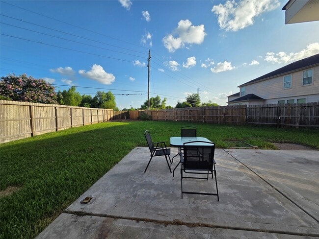 Building Photo - 9526 Heflin Colony Dr