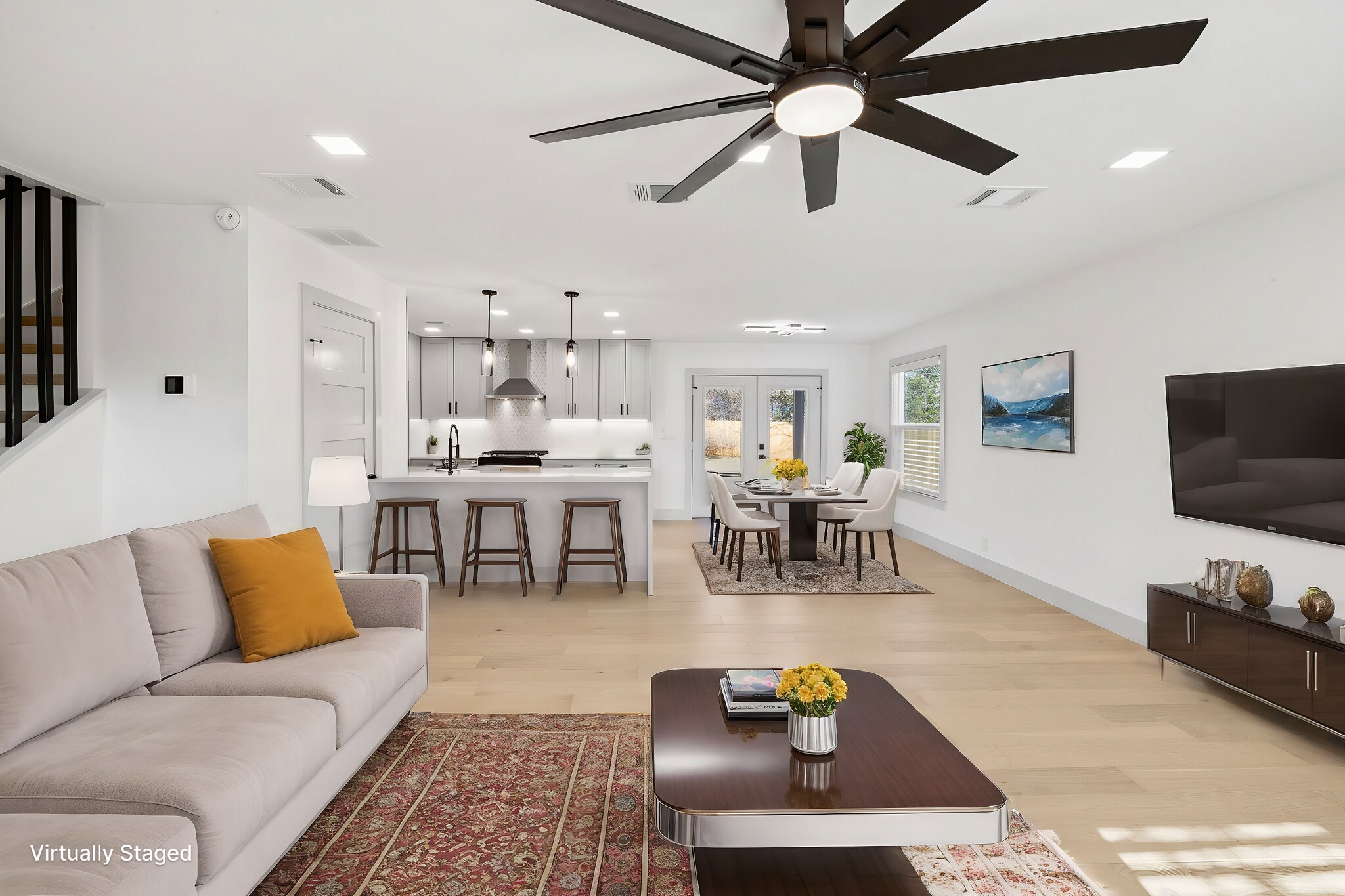 Virtually Staged - 500 Arbor Ln