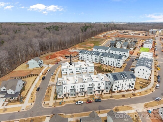 Building Photo - 4332 Honeywalk Ln