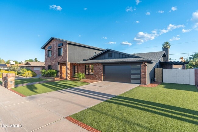 Building Photo - 1643 W Griswold Rd