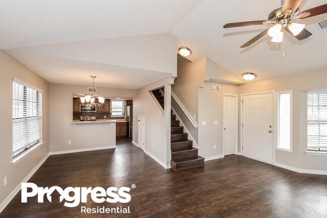 Building Photo - 9727 Villiers Dr S