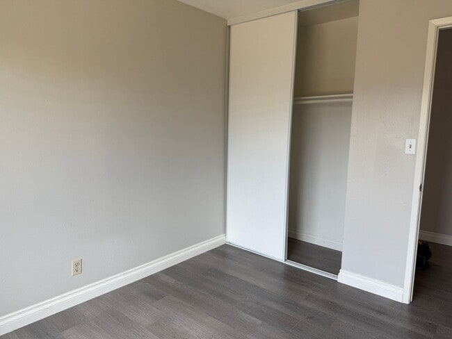 Building Photo - 8631 Menkar Rd