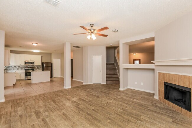 Building Photo - 7806 Calgary Ln