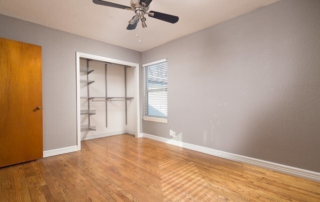 Building Photo - 303 Schmeltzer Ln