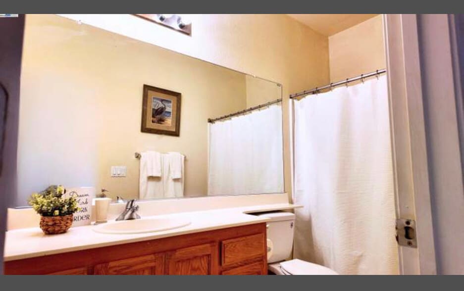Building Photo - 5247 Agapanthus Ct