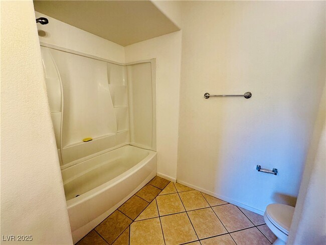 Building Photo - 833 Aspen Peak Loop