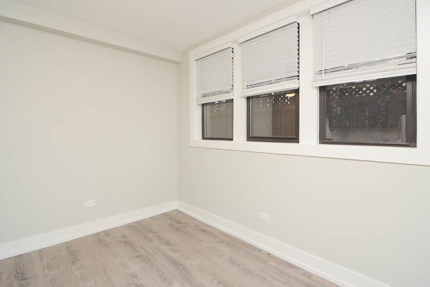 Building Photo - 1128 Maple Ave