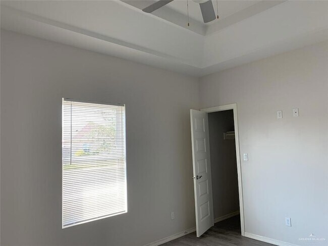 Building Photo - 420 Teague Ave