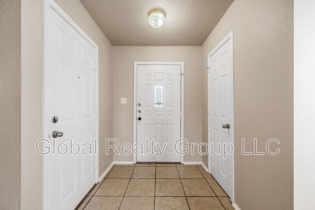Building Photo - 3722 Longhorn Creek