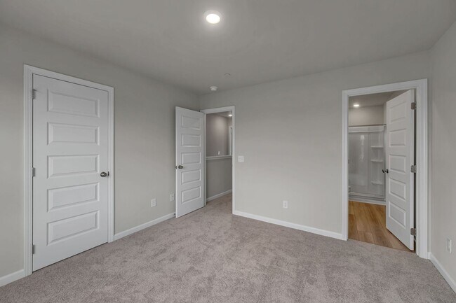 Building Photo - 1205 Harper Lndg