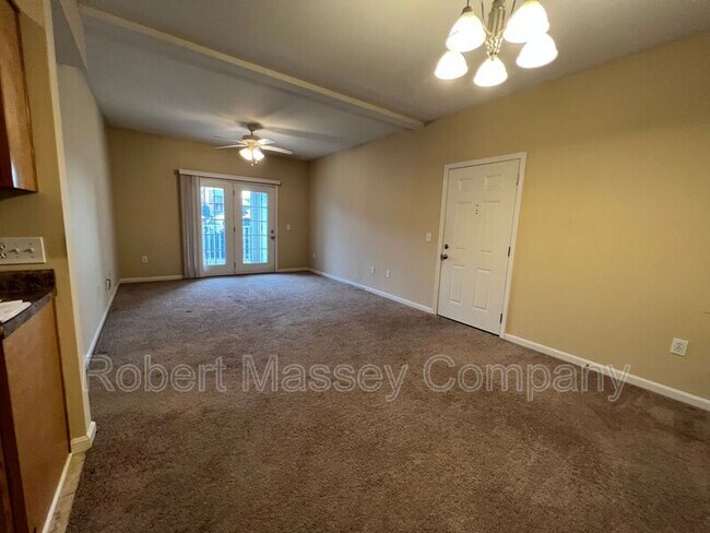 Building Photo - 12500 Townepark Way