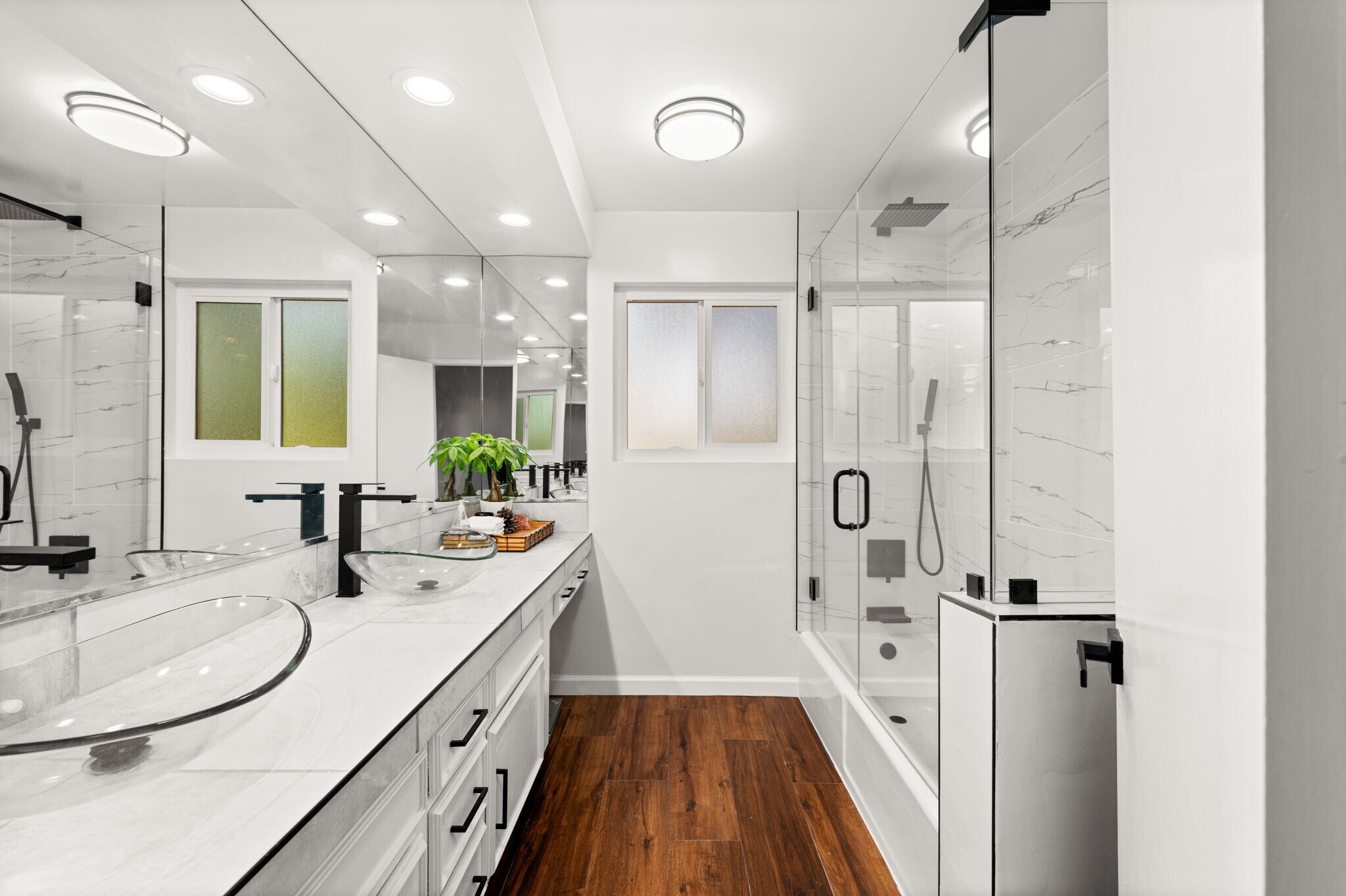 Building Photo - 4781 Galendo St