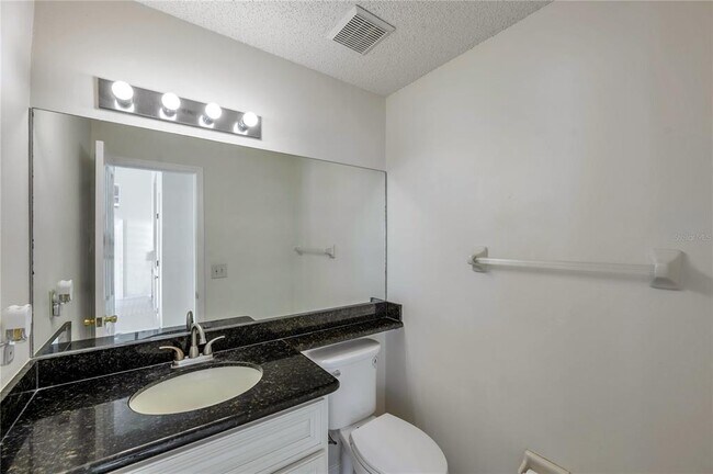 Building Photo - 5014 Sterling Manor Dr