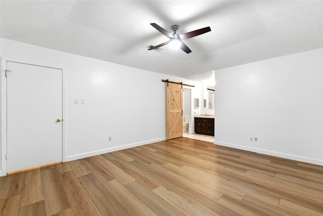 Building Photo - 6009 Leafwood Cir