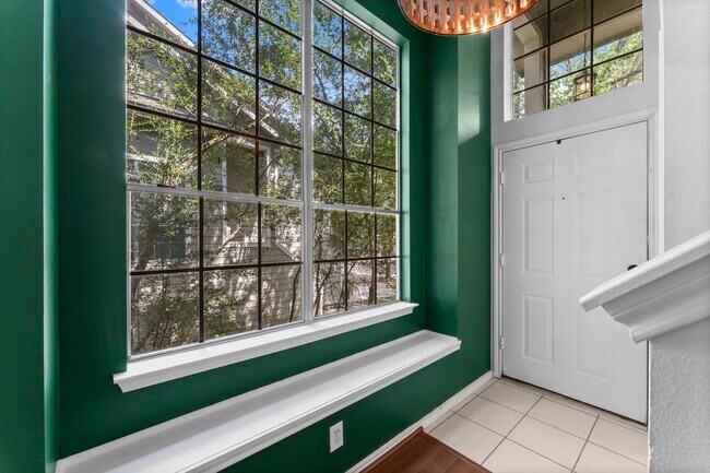 Building Photo - 15 Timberstar St