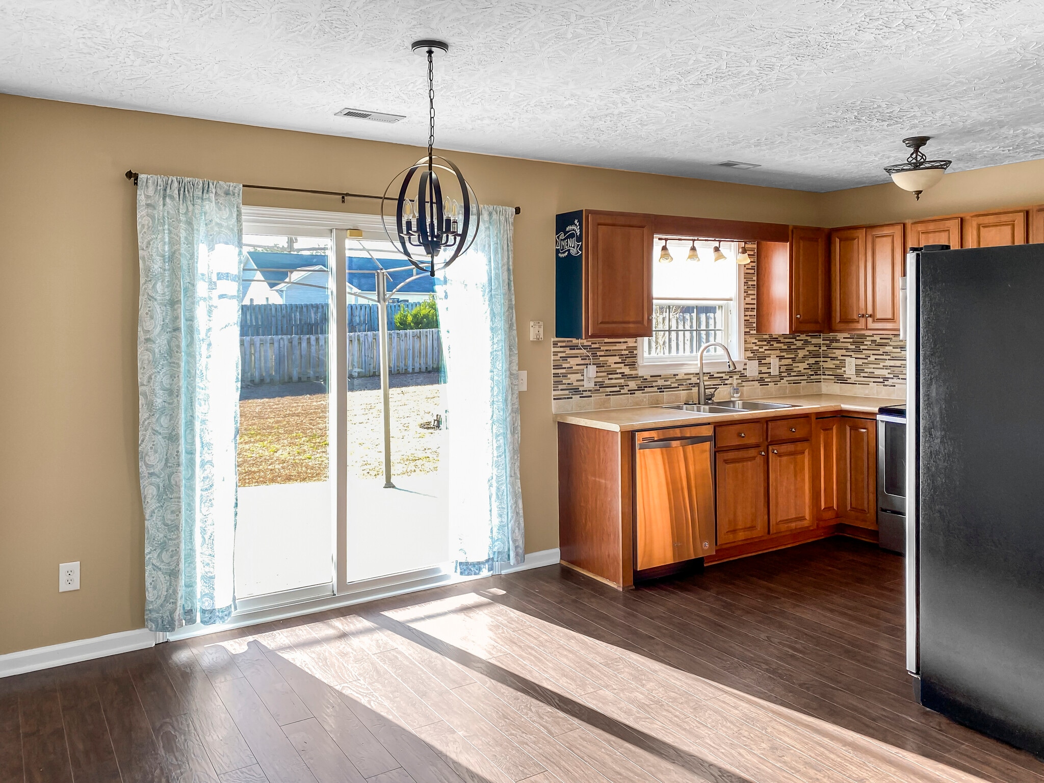 Dining Room - 213 Red Carnation Dr