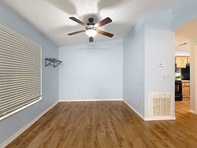 Building Photo - 4032 Tumble Wood Trl