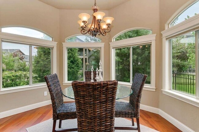 Building Photo - 1019 Opus St E