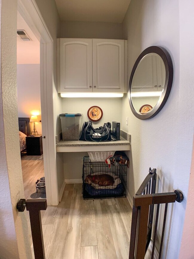 Building Photo - Great 1 Bedroom / 1 Bathroom Condo in Downtown Orlando!