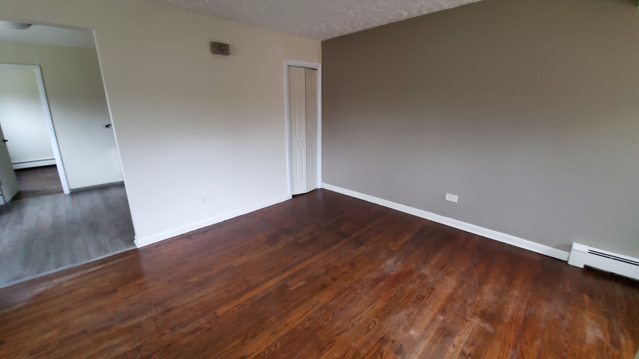 Livingroom 2 - 343 E 107th St