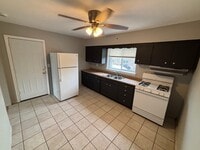 Building Photo - 1601 S 58th Ave