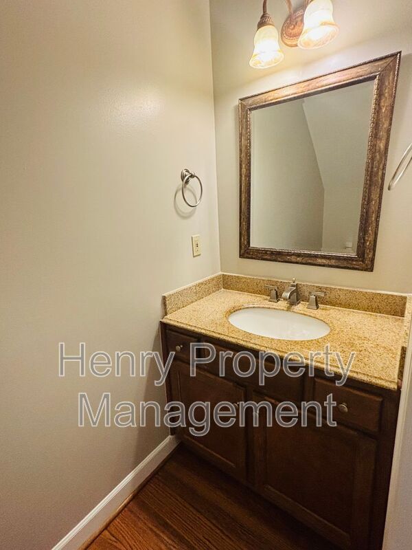 Building Photo - 203 Langston Mill Ct