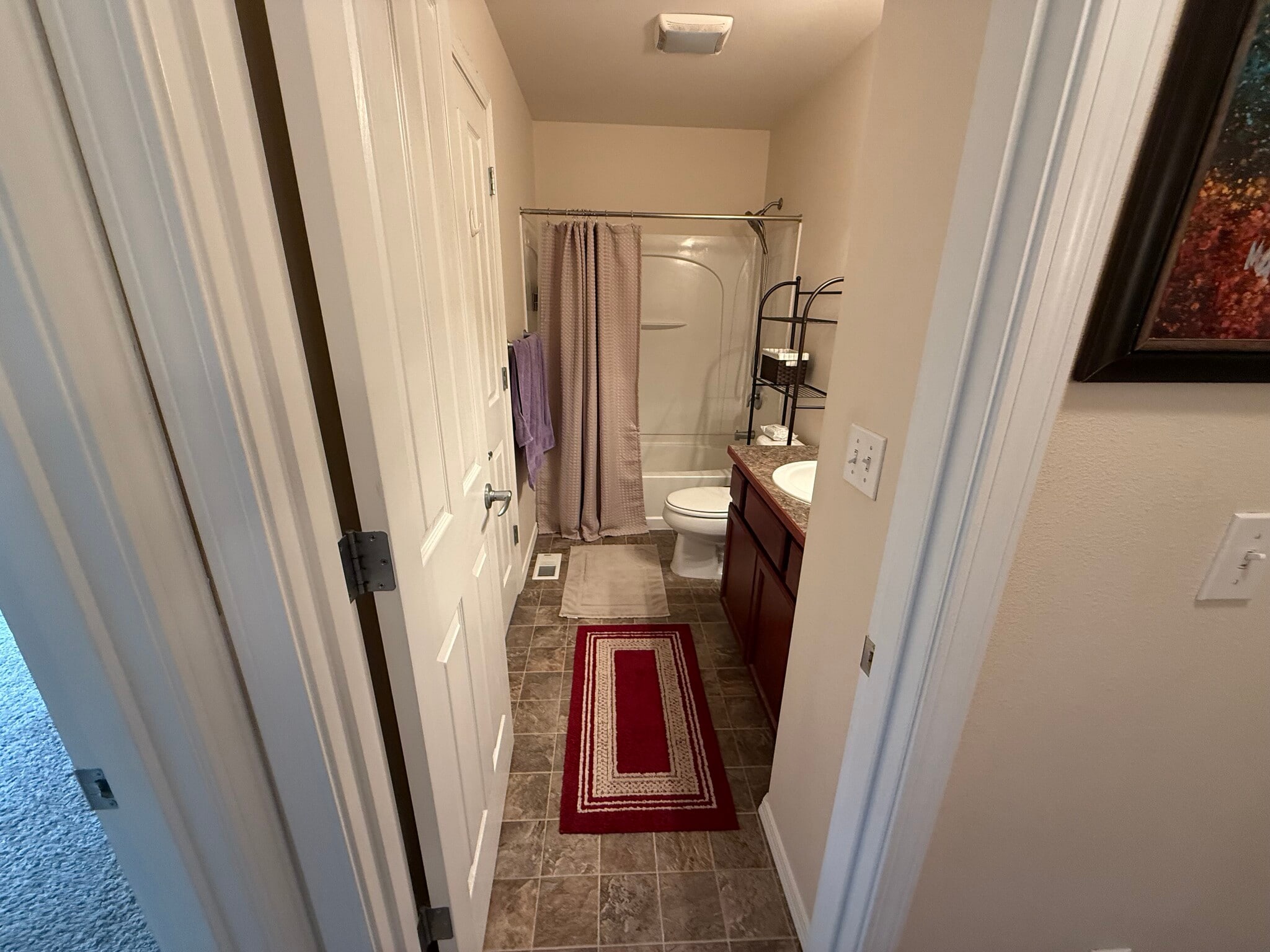 Guest Bath 01 - 4586 Campbell Park Loop