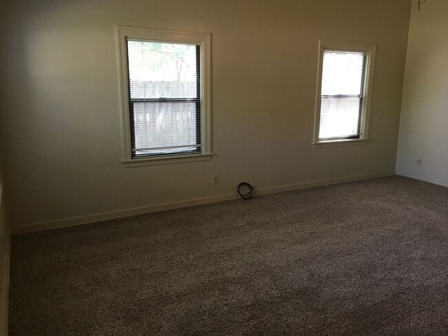 Building Photo - Charming Home, with attached garage