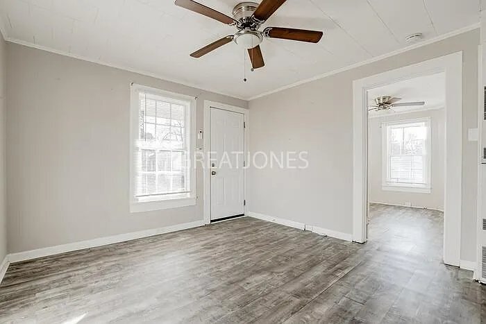 Building Photo - 1235 Roberts St